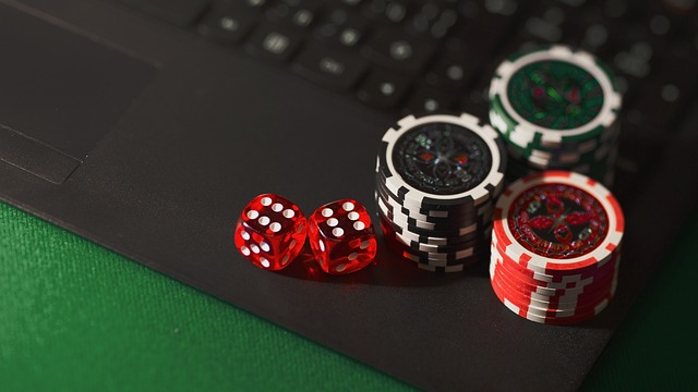 HITCLUB quà tặng nạp đầu - Trải nghiệm cảm giác thú vị với online gambling tại Slissie